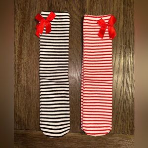 NEW 2 pairs of Child Closed Toe Leg Warmer Socks Stripes Bows Red Black